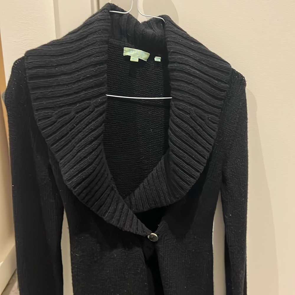 DTLM sweater great quality , just a light shaving needed . 33 long”
